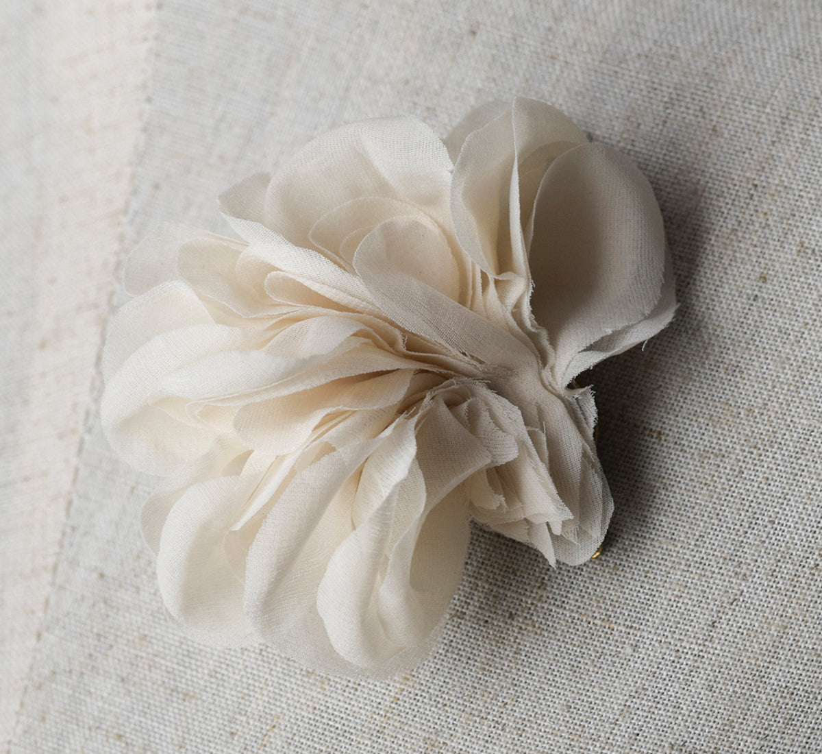 cream, silk flower, bridal, wedding, headpiece